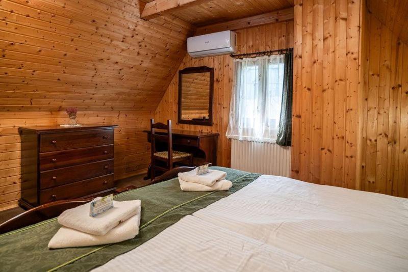 Pristava Lepena Village エクステリア 写真