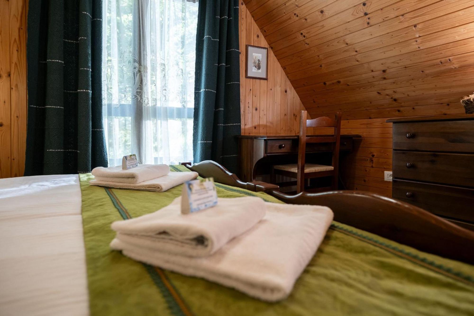 Pristava Lepena Village エクステリア 写真